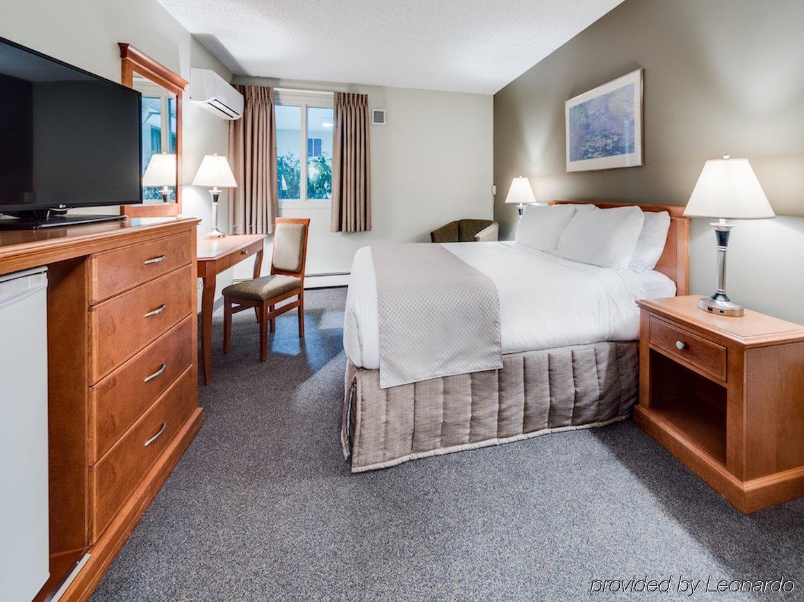 Heritage Inn Hotel & Convention Centre - High River Bagian luar foto